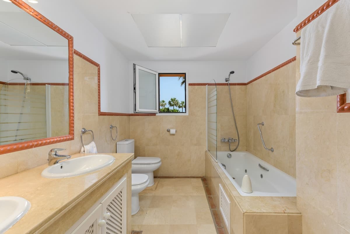 Ático frente al mar, Casares 11