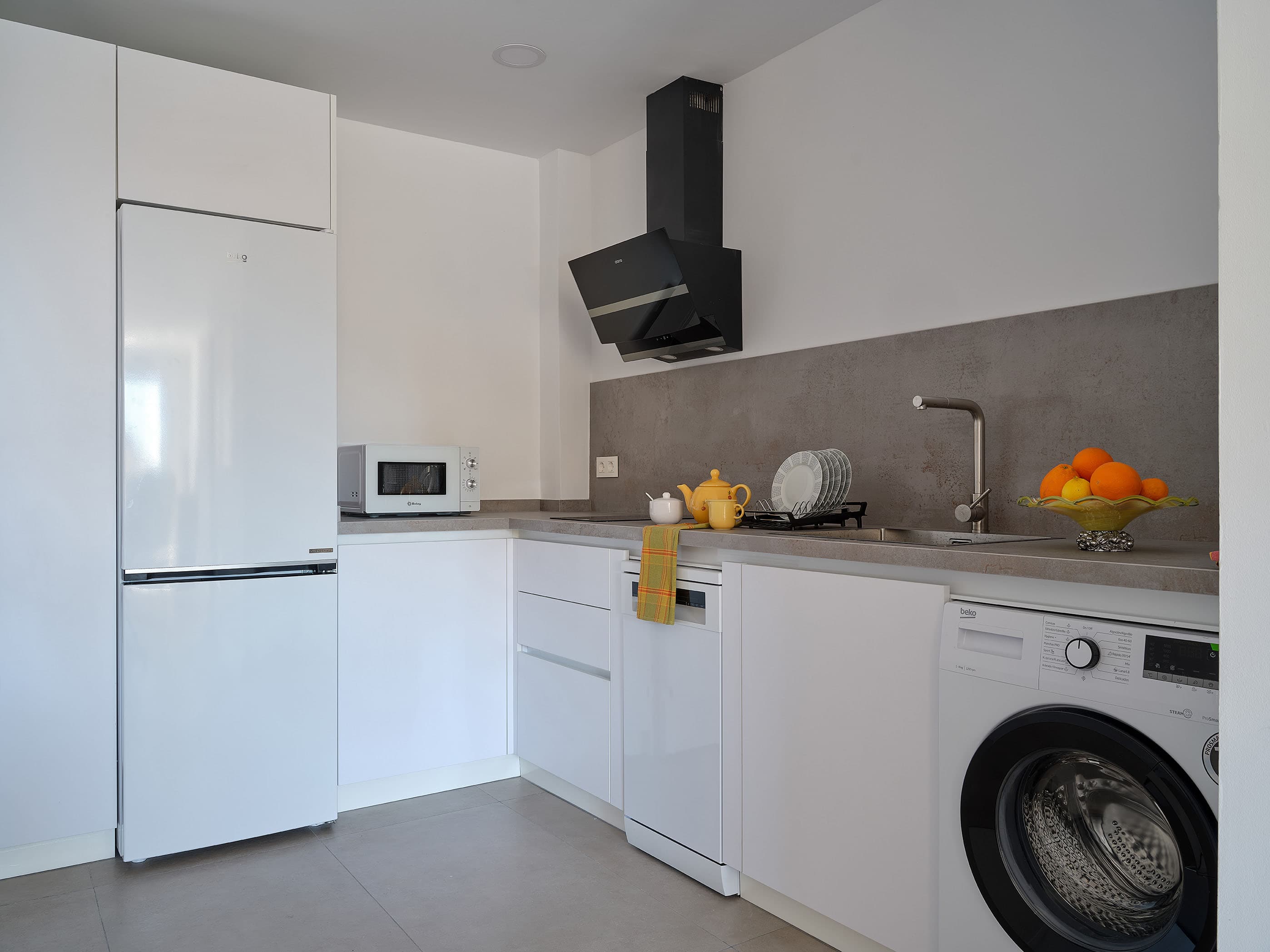 Apartamento Vistas al Mar en San Pedro (Marbella) — Izquierda 2